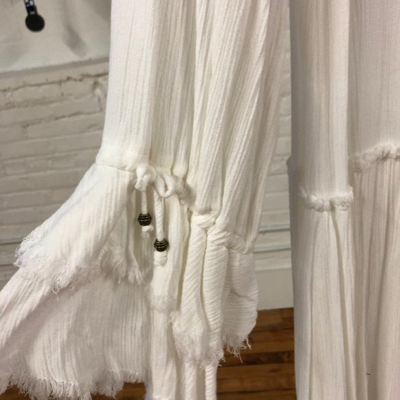 *SOLD*Free People Sweet Darlin Dress in Ivory size small (oversized) slip inside - Picture 6 of 6